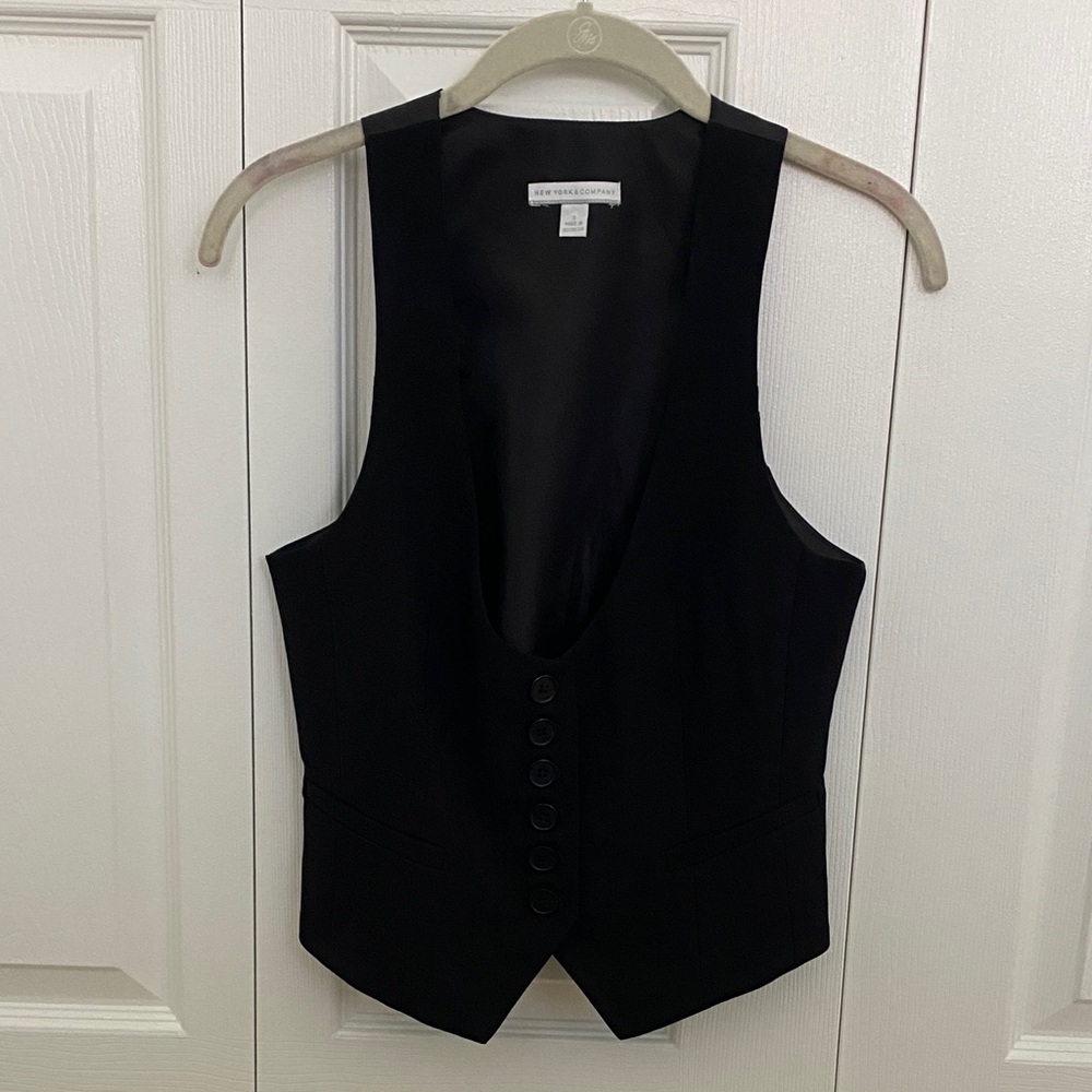 New York & Company Black Buttoned Vest Top